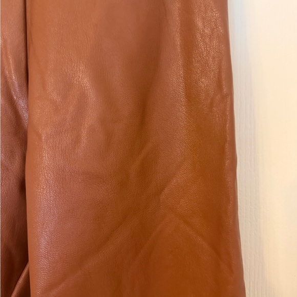 Commando Cocoa Faux Leather high end Leggings NWT - Picture 2 of 4